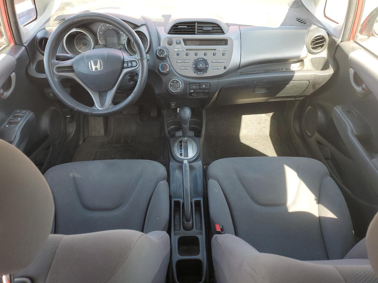 2011 Honda Fit VIN: JHMGE8H30BS004410 Lot: 52044365