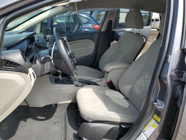 Sedans FORD FIESTA 2014 Gray