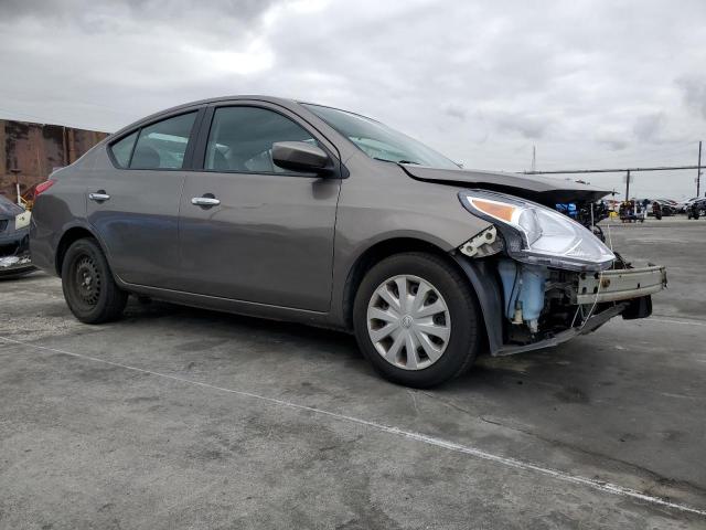  NISSAN VERSA 2015 Цвет загара