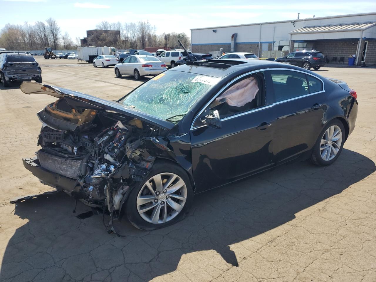 2016 Buick Regal Premium за продажба в New Britain, CT - Front End