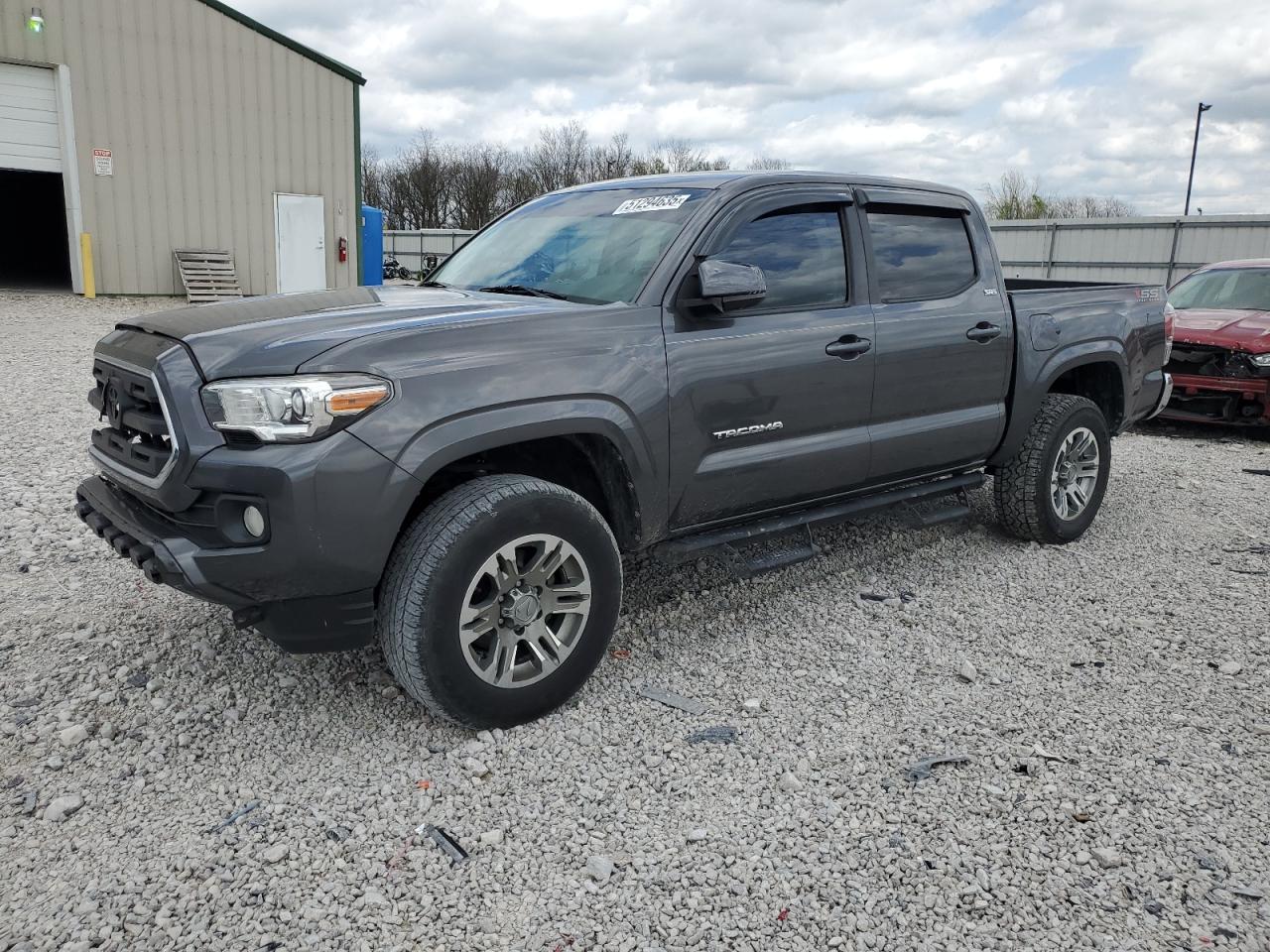 2016 Toyota Tacoma Double Cab იყიდება Lawrenceburg-ში, KY - Front End