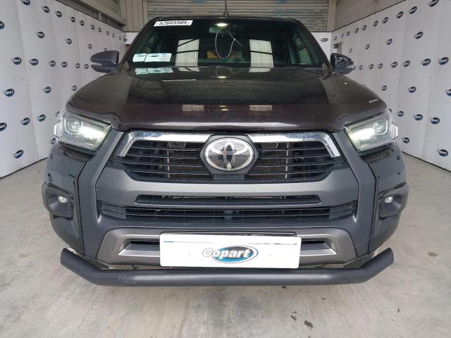2021 TOYOTA HILUX