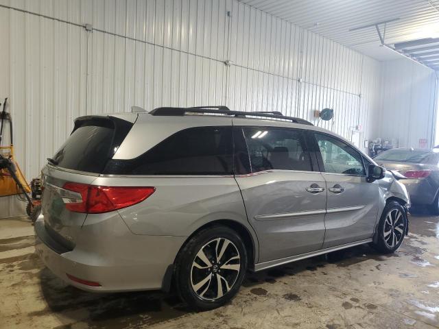  HONDA ODYSSEY 2018 Srebrny