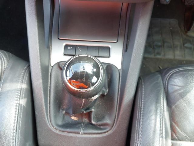 2005 VOLKSWAGEN GOLF GT TD