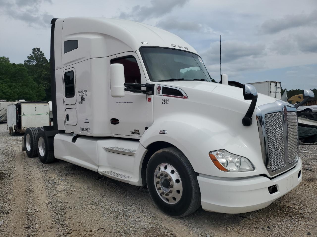 2019 Kenworth Construction T680 for Sale in Eight Mile, AL - Minor Dent/Scratches