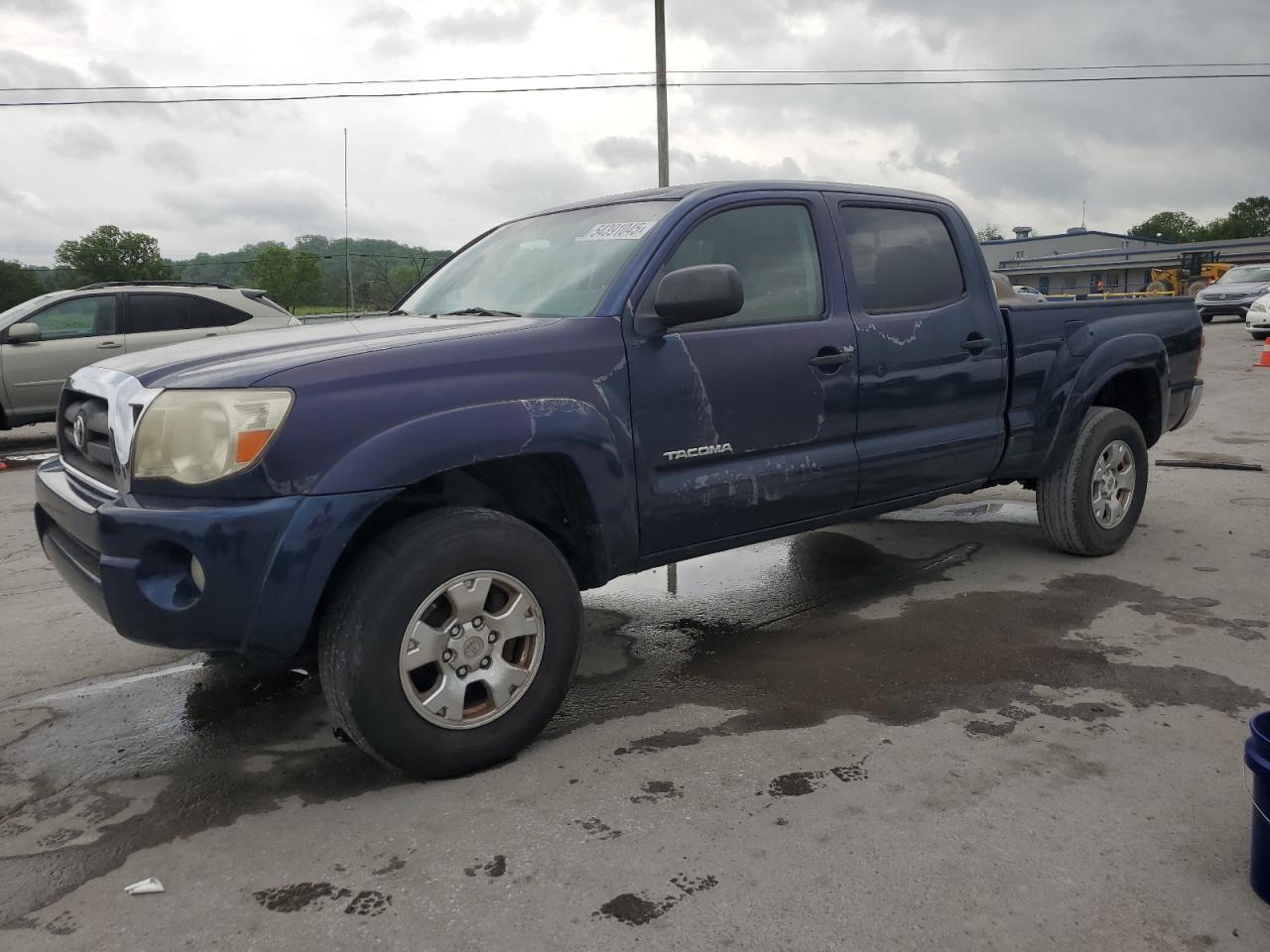 2006 Toyota Tacoma Double Cab Prerunner Long Bed for Sale in Lebanon, TN - Minor Dent/Scratches