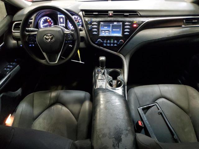  TOYOTA CAMRY 2018 Красный