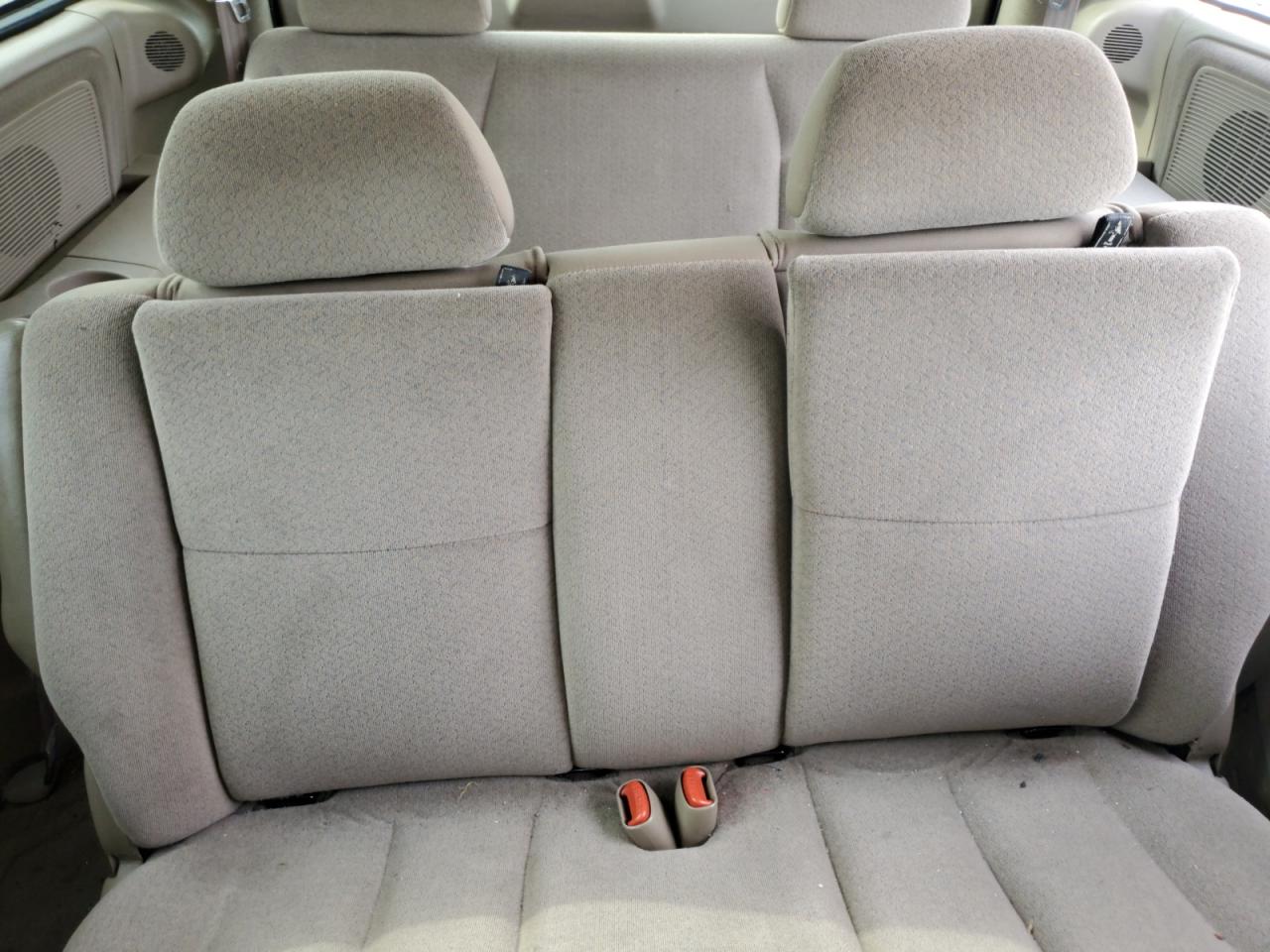 2001 Chrysler Voyager Lx VIN: 1C4GJ45331B153080 Lot: 53821365