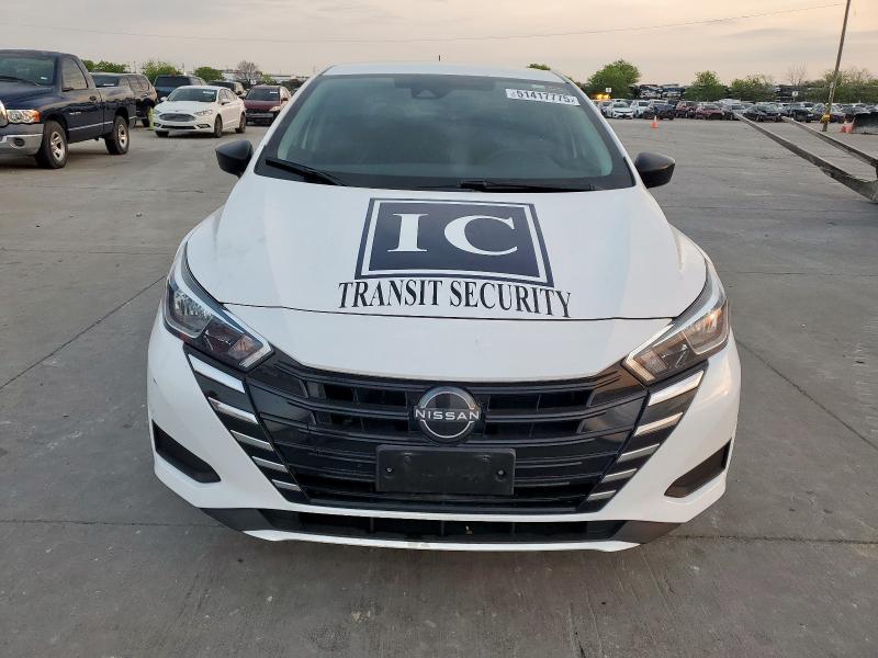  NISSAN VERSA 2023 Білий