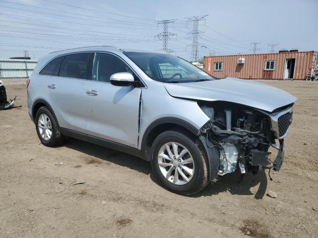  KIA SORENTO 2016 Srebrny