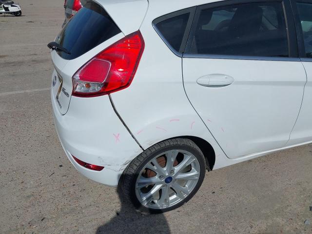 2013 FORD FIESTA TIT