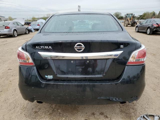  NISSAN ALTIMA 2015 Czarny