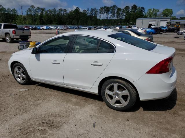 Sedans VOLVO S60 2012 Biały