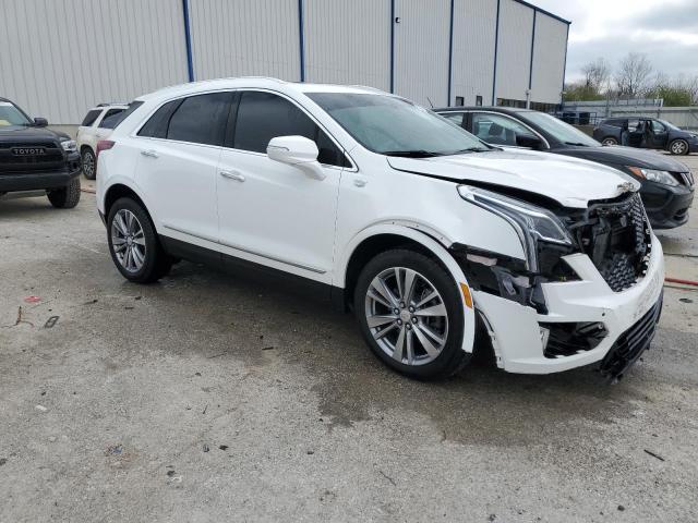  CADILLAC XT5 2024 Biały