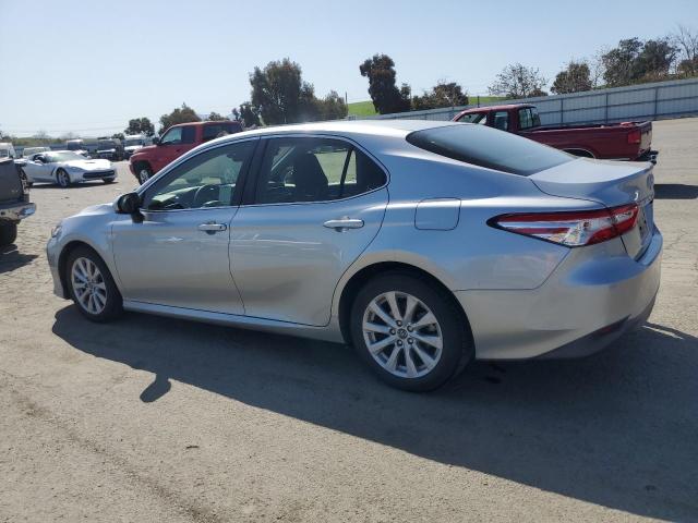  TOYOTA CAMRY 2018 Silver