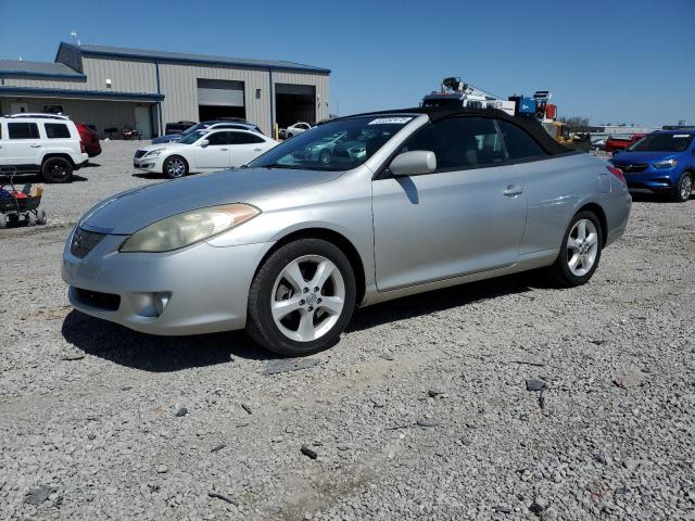 2005 Toyota Camry Solara Se