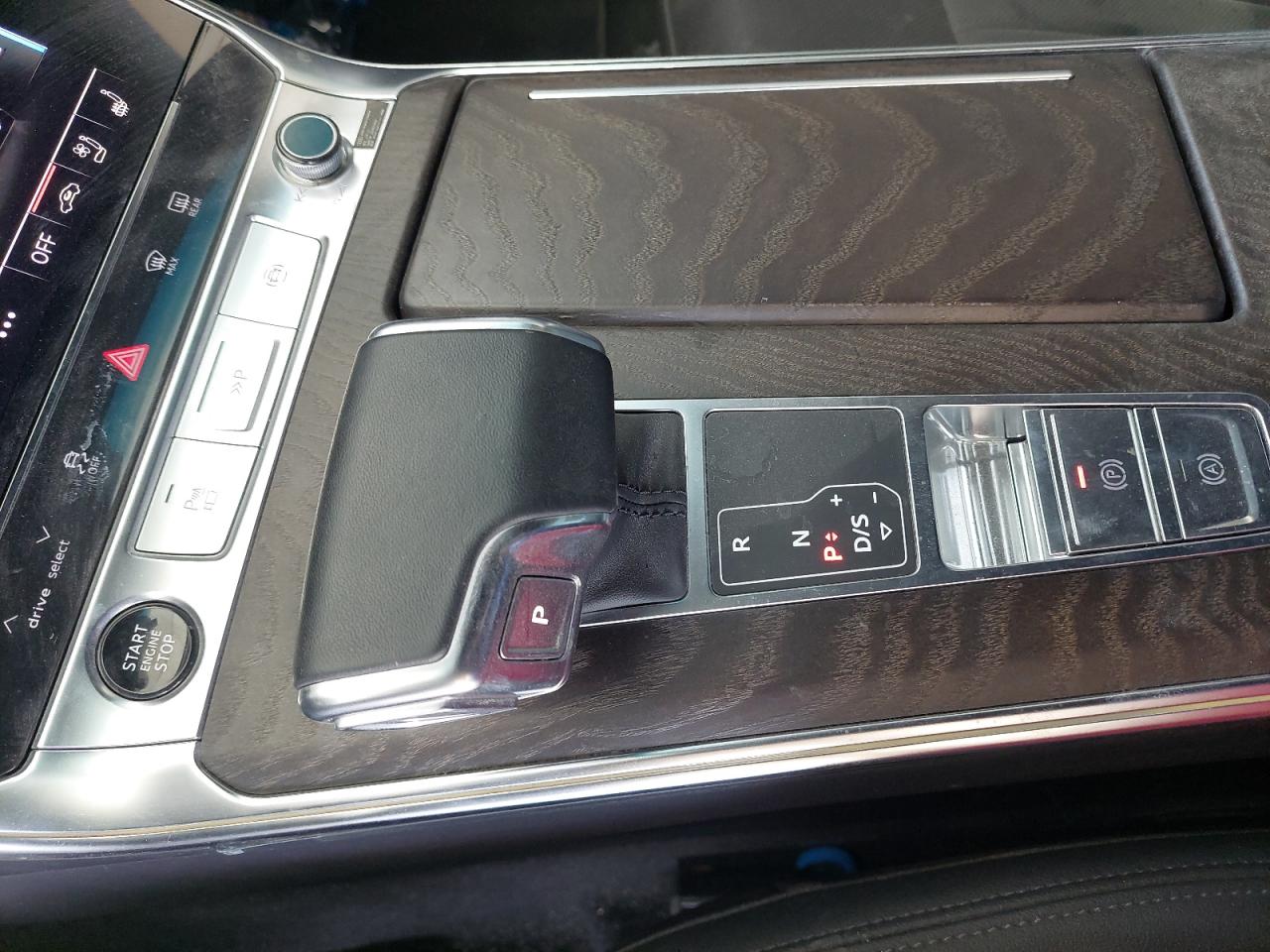 WAUZZZF22NN040937 - 2022 Audi A6 - #undefined