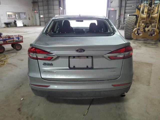  FORD FUSION 2020 Srebrny