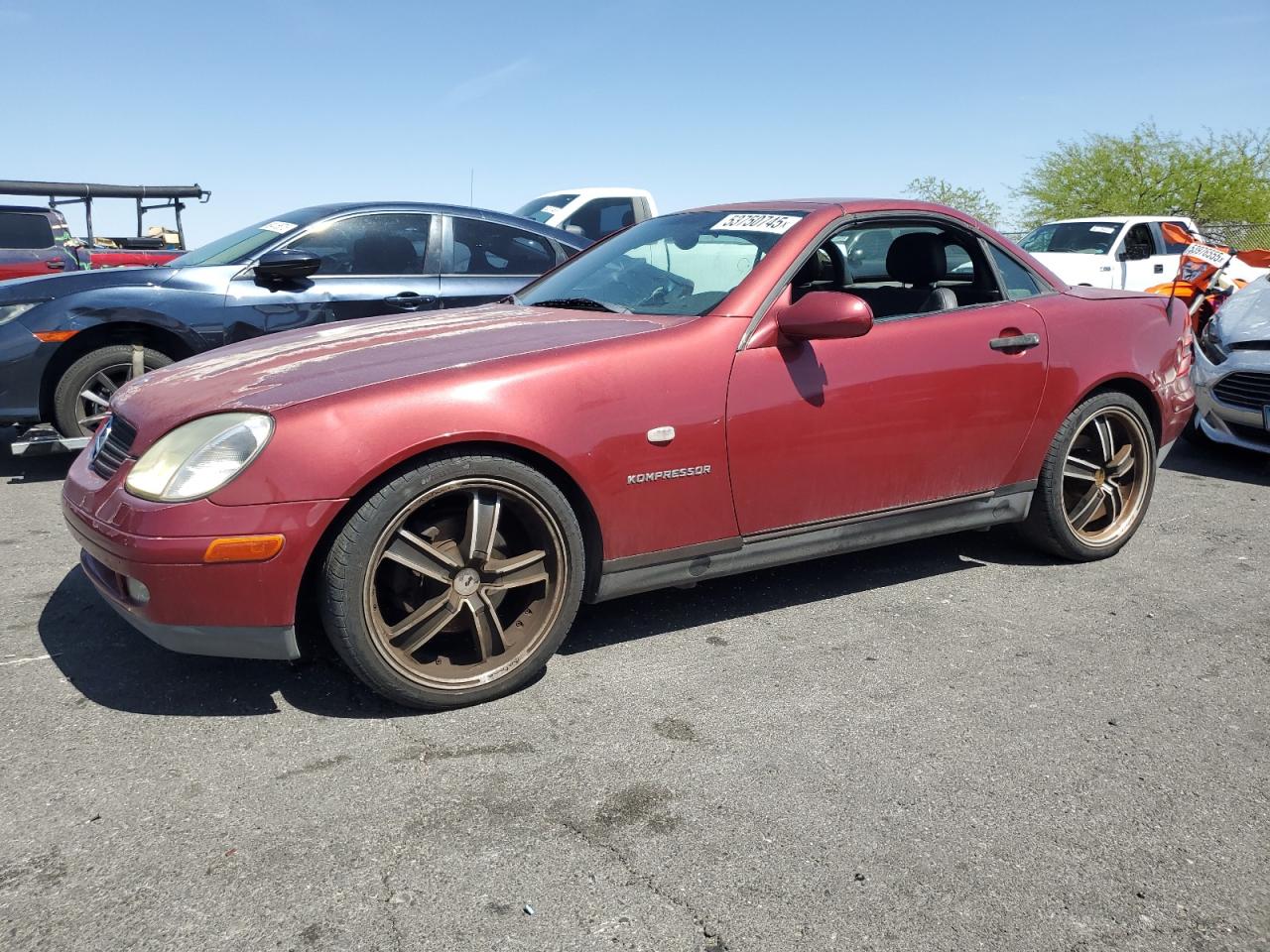2000 Mercedes-Benz Slk 230 Kompressor for Sale in North Las Vegas, NV - Minor Dent/Scratches
