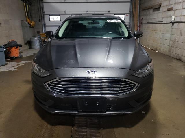 Sedans FORD FUSION 2017 Szary