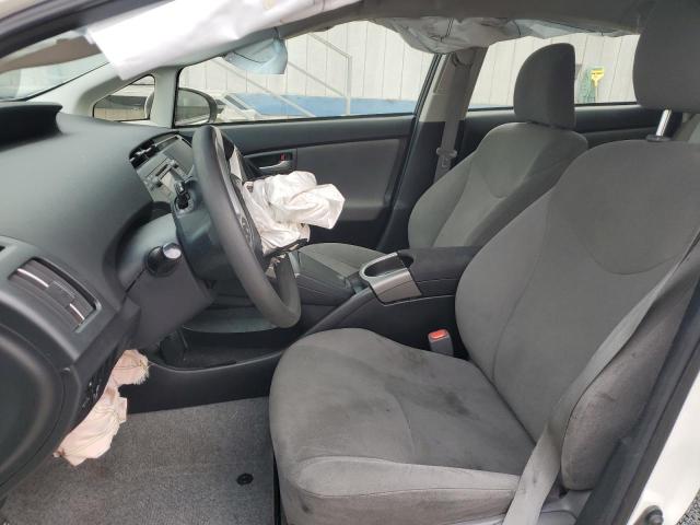  TOYOTA PRIUS 2014 Белый