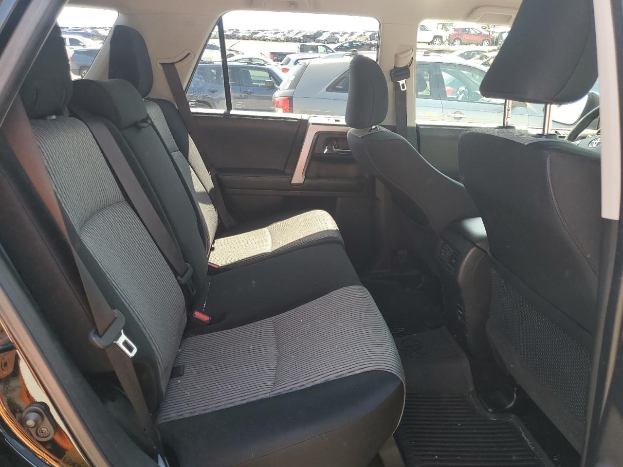 2019 Toyota 4Runner Sr5/Sr5 Premium VIN: JTEBU5JR6K5672508 Lot: 52555885