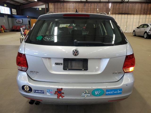  VOLKSWAGEN JETTA 2013 Srebrny