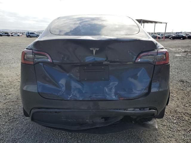  TESLA MODEL Y 2024 Szary