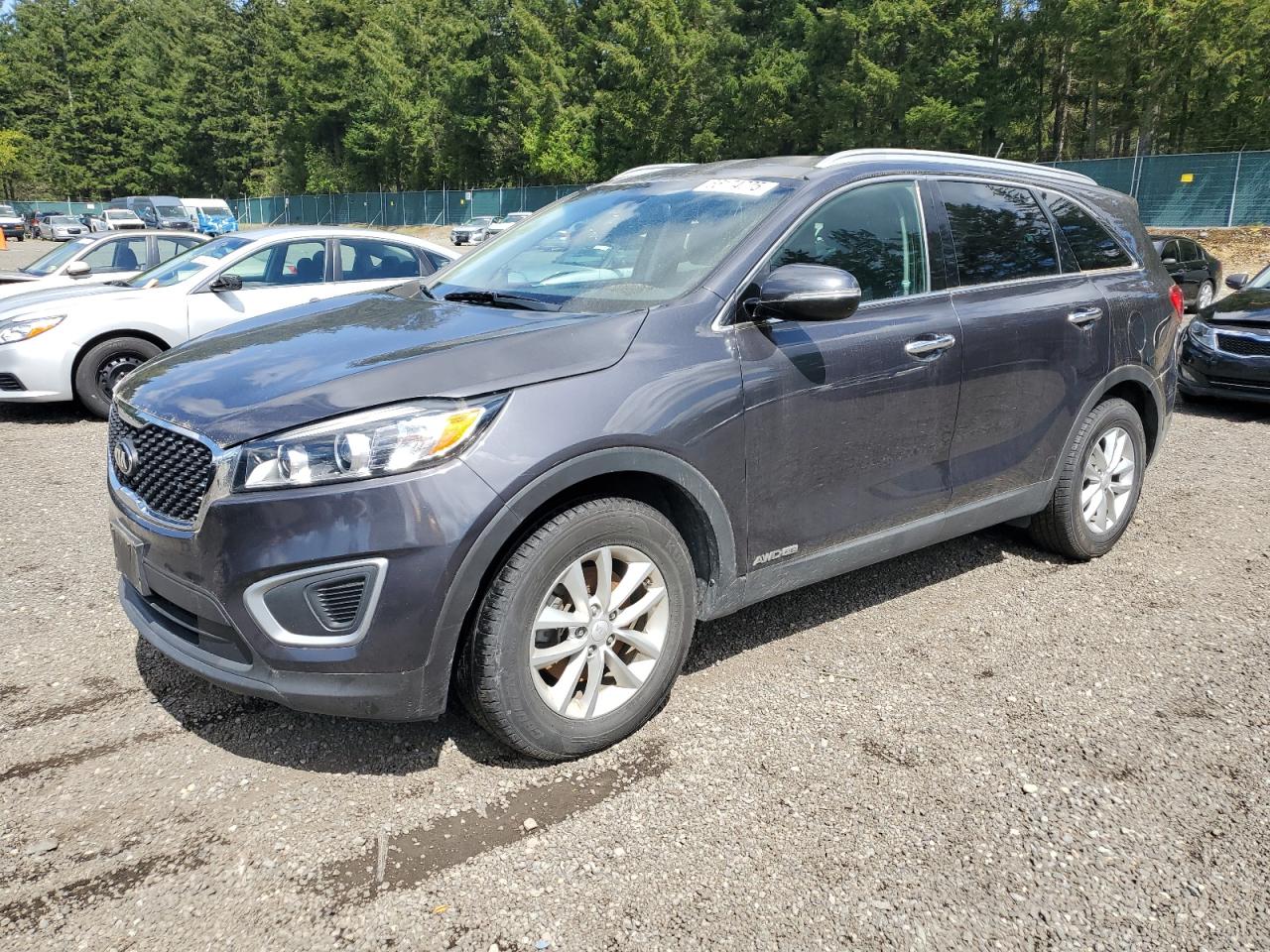 2017 Kia Sorento Lx for Sale in Graham, WA - Minor Dent/Scratches