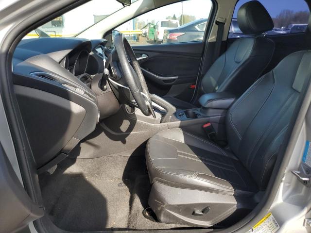  FORD FOCUS 2013 Серебристый