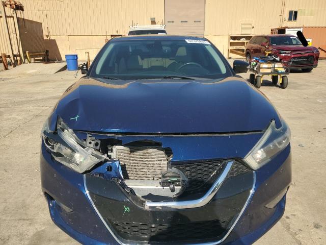  NISSAN MAXIMA 2018 Granatowy