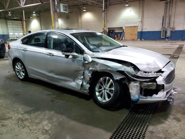  FORD FUSION 2019 Серебристый