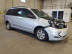 2006 Toyota Sienna Ce na sprzedaż w Blaine, MN - Front End