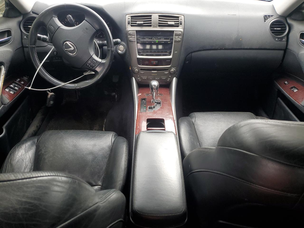 2006 Lexus IS - Image 8