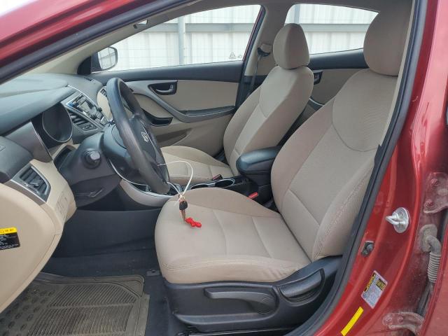  HYUNDAI ELANTRA 2016 Красный