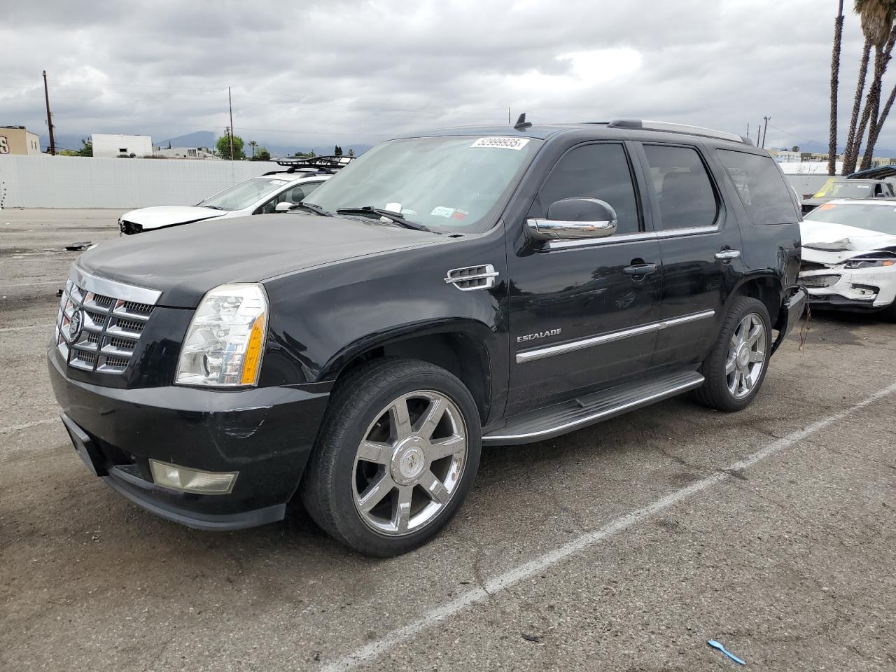 2011 Cadillac Escalade Luxury for Sale in Van Nuys, CA - Rear End