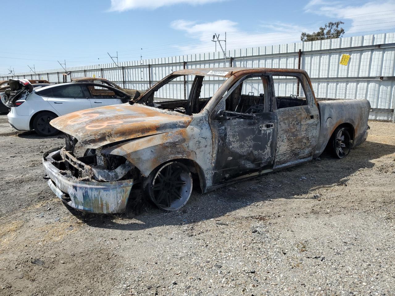 2009 Dodge Ram 1500 for Sale in Bakersfield, CA - Burn