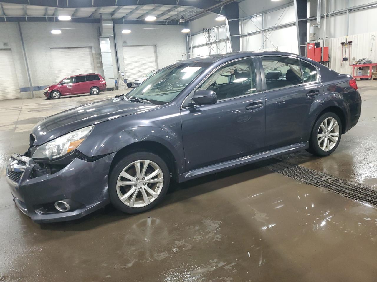 Ham Lake, MN에서 판매 중인 2013 Subaru Legacy 2.5I Limited - Front End