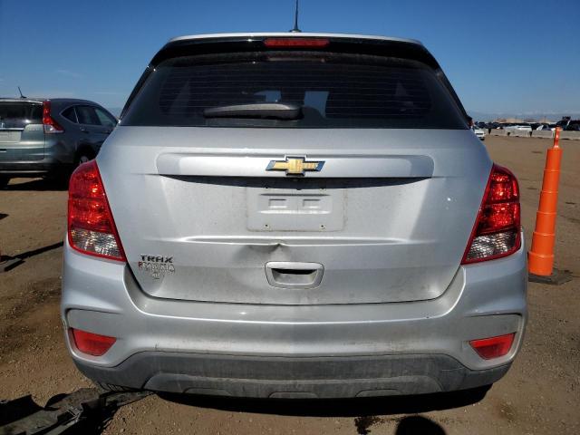  CHEVROLET TRAX 2018 Silver