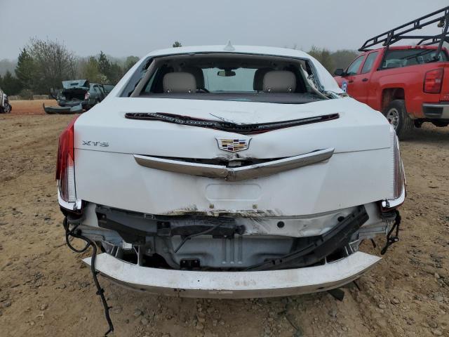  CADILLAC XTS 2017 White