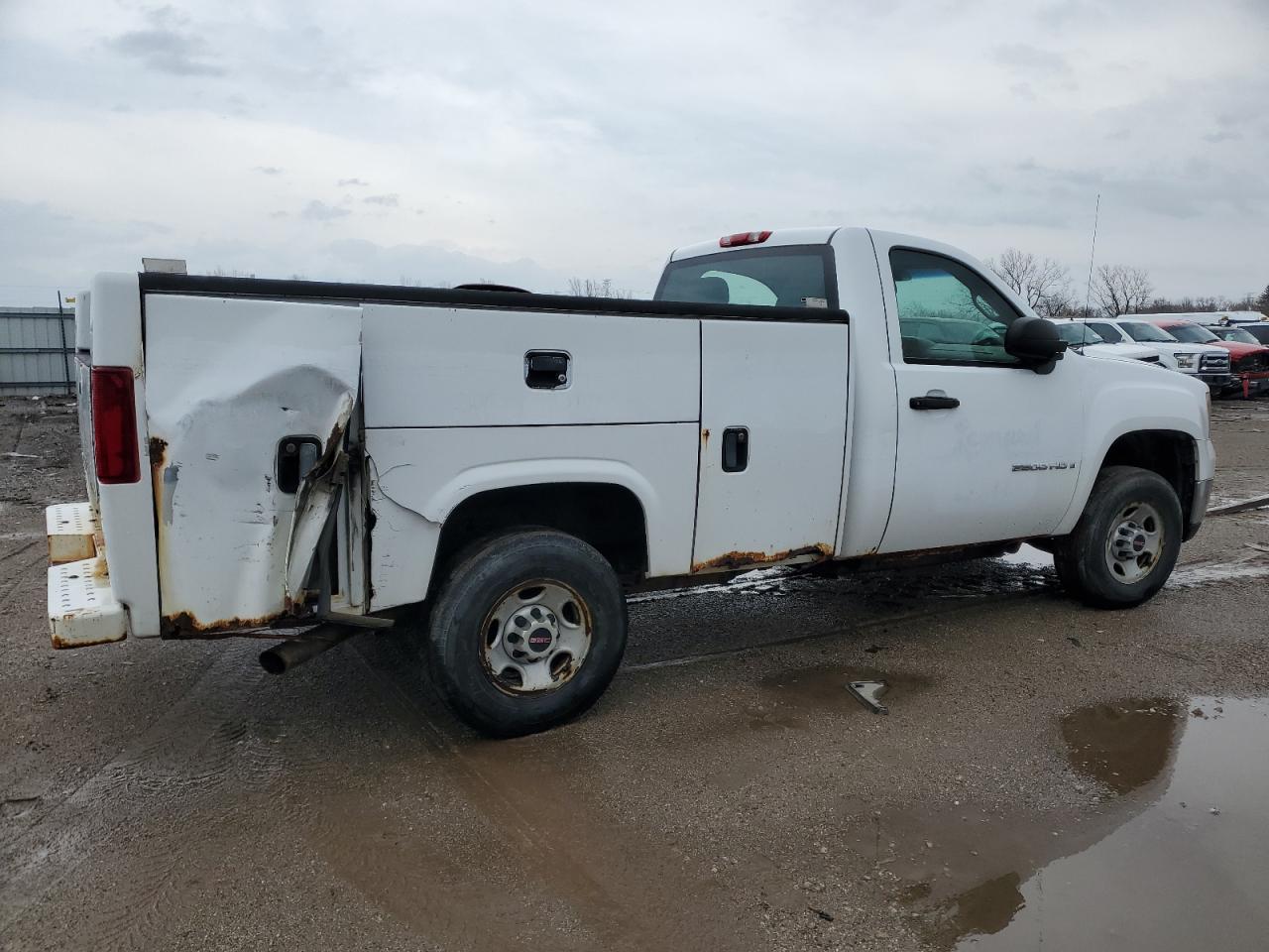 2007 GMC Sierra - Image 3