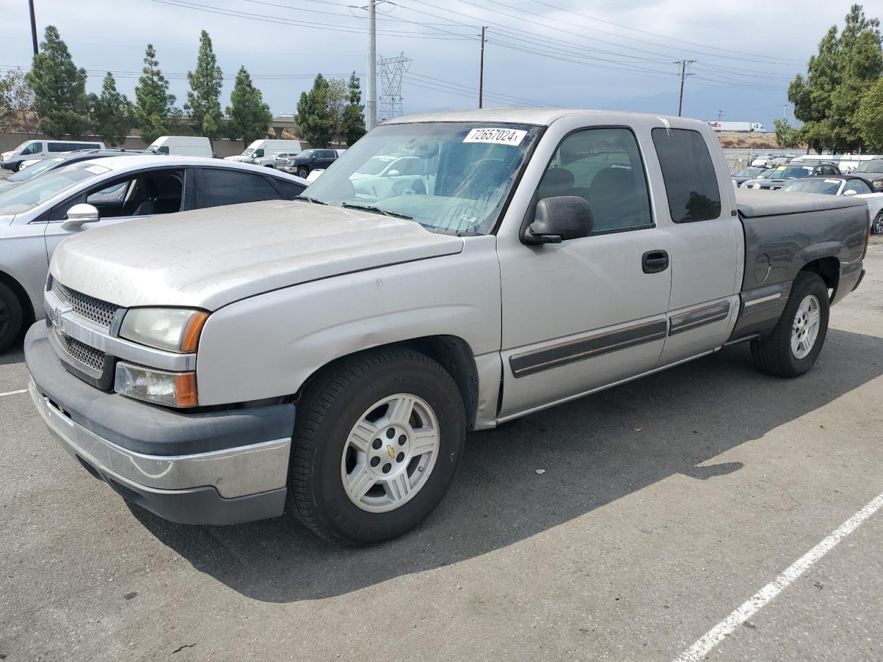 2006 Chevrolet Silverado C1500 იყიდება Rancho Cucamonga-ში, CA - Minor Dent/Scratches