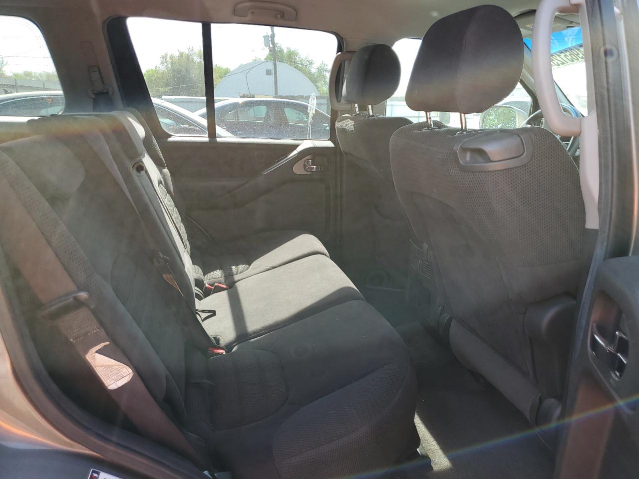 2005 Nissan Pathfinder VIN: 5N1AR18W15C727643 Lot: 54965125