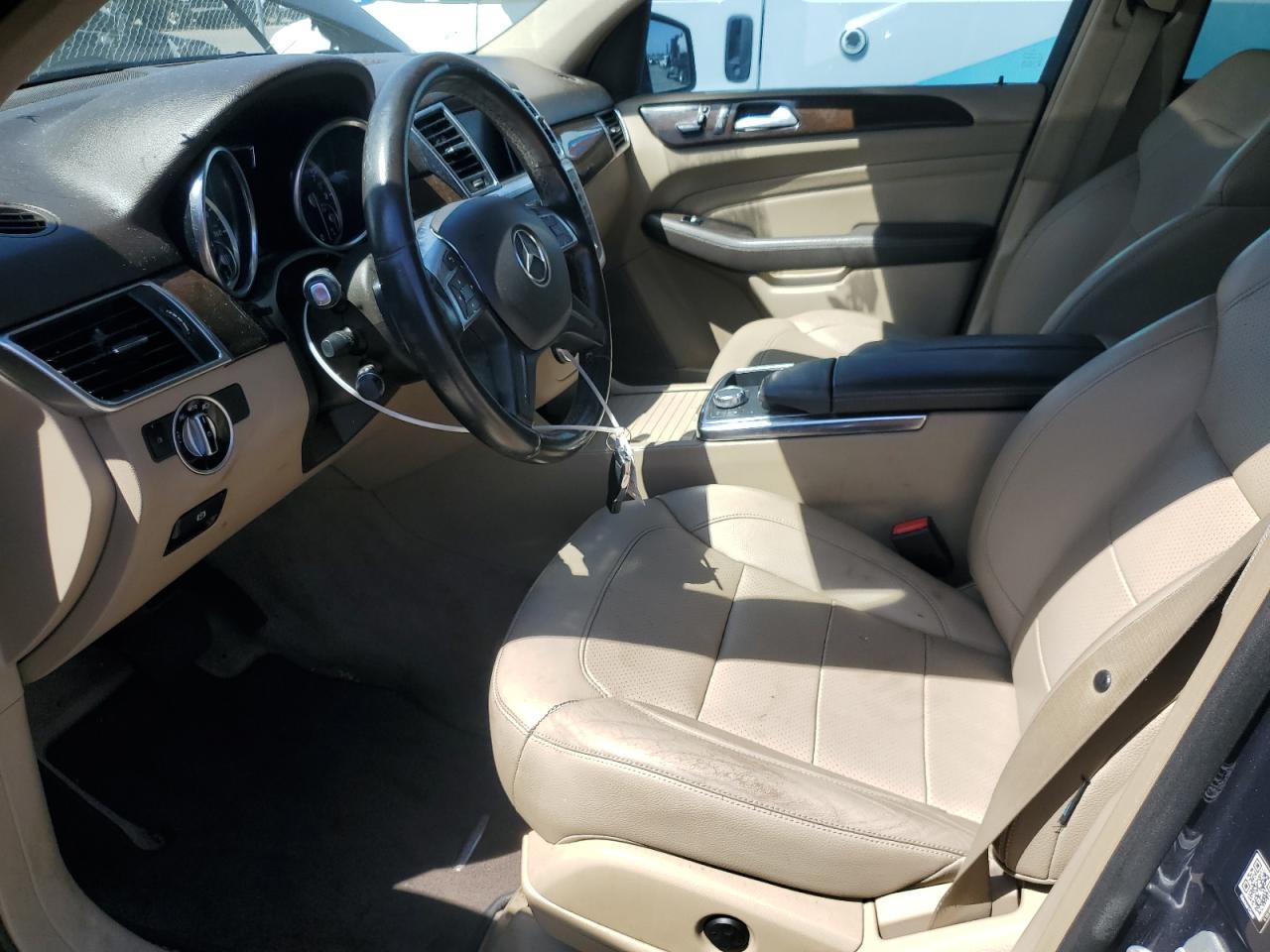 2015 Mercedes-Benz Ml 350 VIN: 4JGDA5JBXFA541437 Lot: 55138795