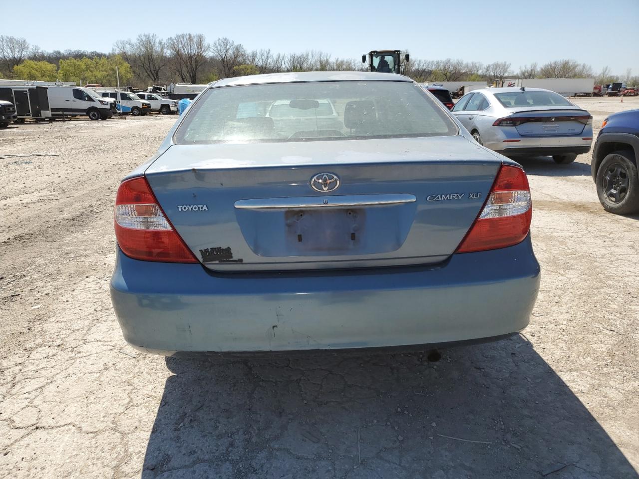 2004 Toyota Camry Le VIN: 4T1BE32K74U789915 Lot: 51593635