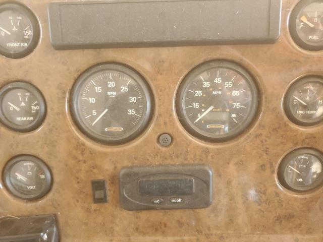 2004 FREIGHTLINER CHASSIS X LINE MOTOR HOME  
