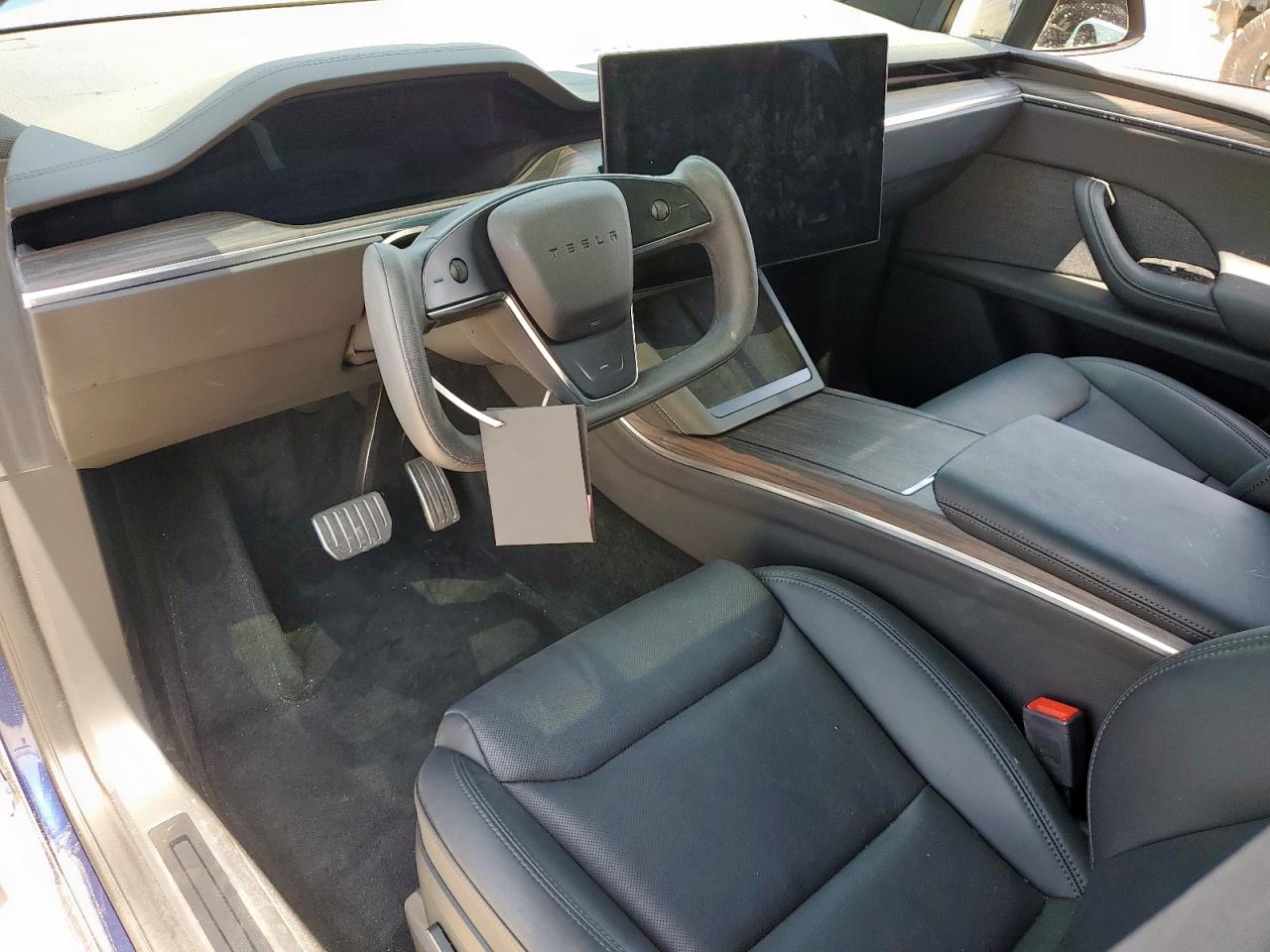 2024 Tesla Model X VIN: 7SAXCDE54RF439754 Lot: 52186885