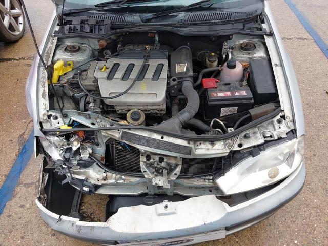 2002 RENAULT MEGANE FID