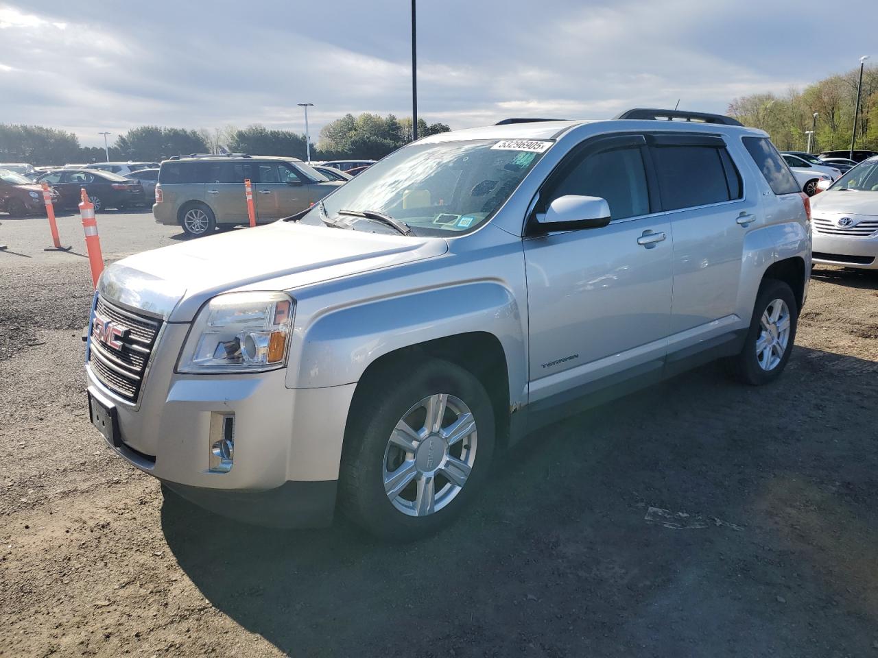 2014 Gmc Terrain Sle продається в East Granby, CT - Minor Dent/Scratches