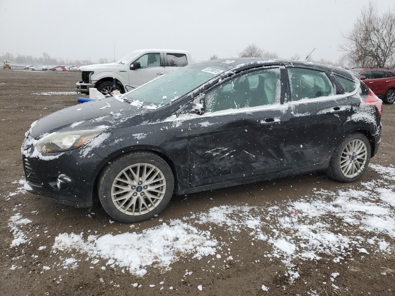 2013 Ford Focus Titanium for Sale in London, ON - Side